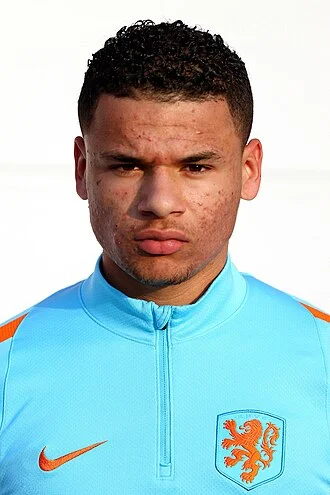Armando Obispo height profile photo