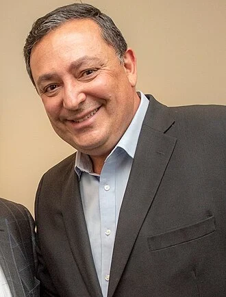 Art Acevedo height profile photo