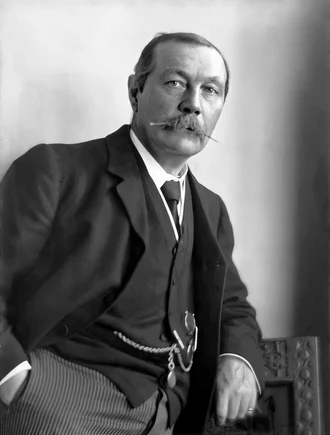 Arthur Conan Doyle height profile photo