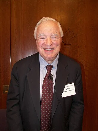 Arthur Frommer height profile photo
