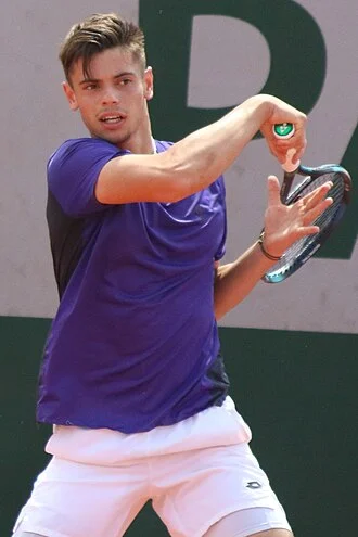 Arthur Géa height profile photo