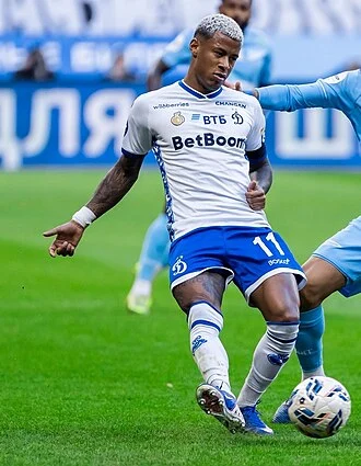 Arthur Gomes (footballer) height profile photo