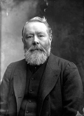 Arthur Kinnaird, 11th Lord Kinnaird height profile photo