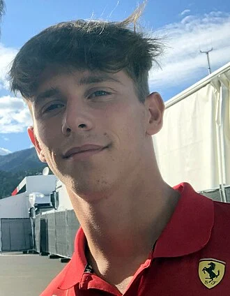 Arthur Leclerc height profile photo