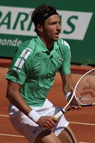 Arthur Rinderknech height profile photo