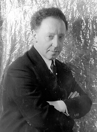 Arthur Rubinstein height profile photo