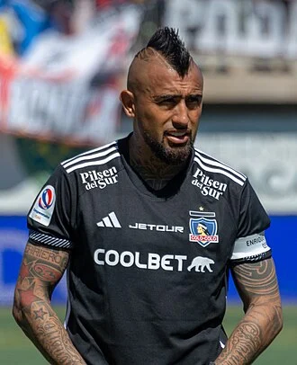 Arturo Vidal height profile photo