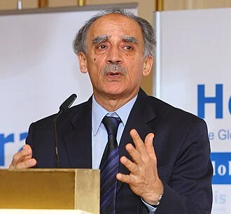 Arun Shourie height profile photo