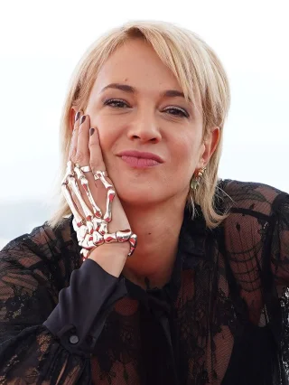 Asia Argento height profile photo