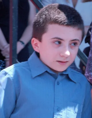 Atticus Shaffer height profile photo