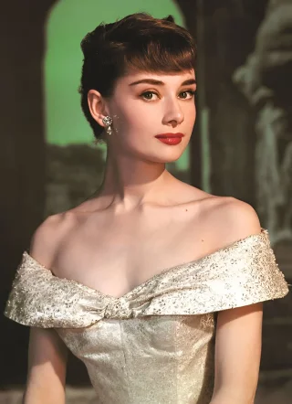 Audrey Hepburn height profile photo