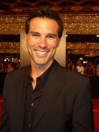 Austin Peck height profile photo