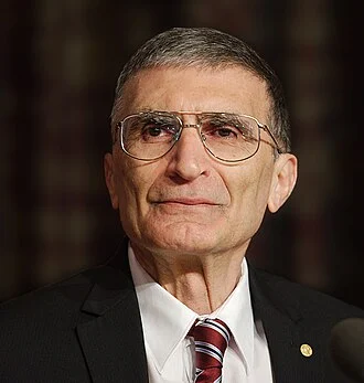 Aziz Sancar height profile photo