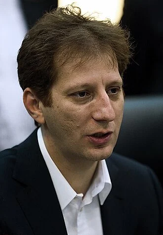 Babak Zanjani height profile photo