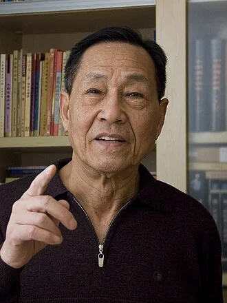 Bao Tong height profile photo