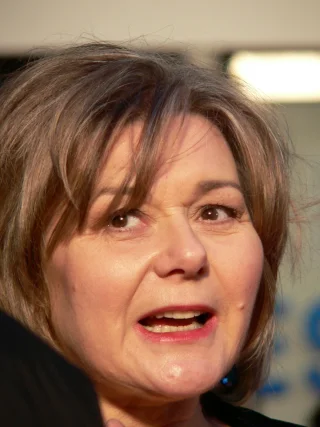 Barbara Flynn height profile photo