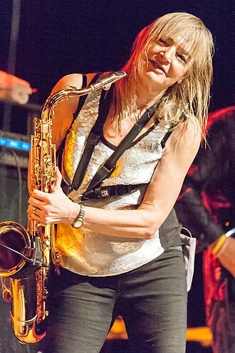 Barbara Thompson (musician) height profile photo