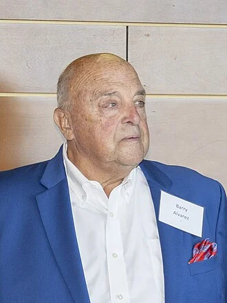 Barry Alvarez height profile photo