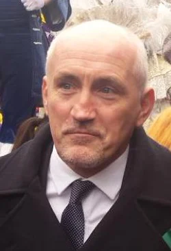 Barry McGuigan height profile photo