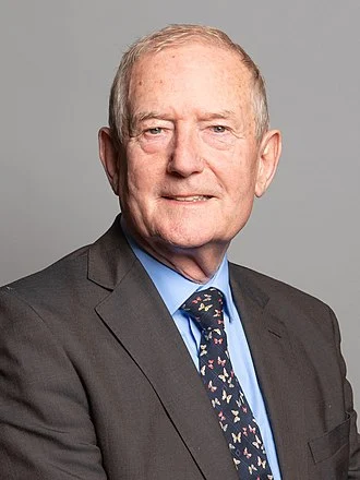 Barry Sheerman height profile photo