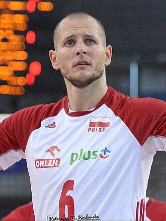 Bartosz Kurek height profile photo