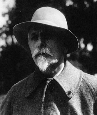 Basil Zaharoff height profile photo