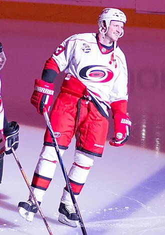Bates Battaglia height profile photo