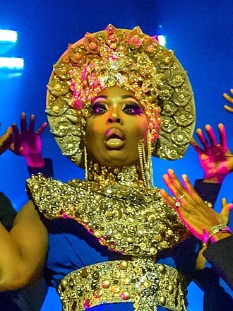 BeBe Zahara Benet height profile photo