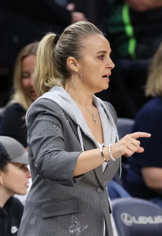 Becky Hammon height profile photo