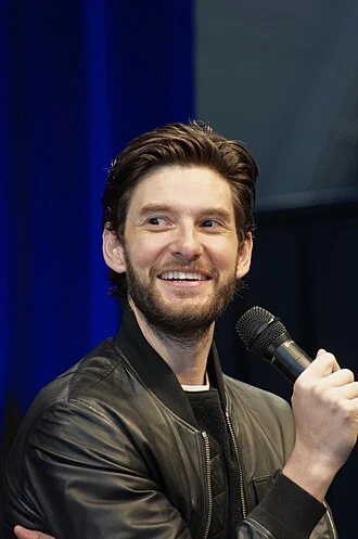 Ben Barnes (actor) height profile photo