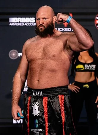 Ben Rothwell height profile photo