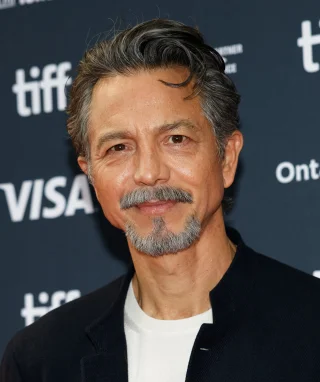 Benjamin Bratt height profile photo