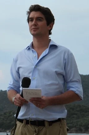 Benjamin Hall (journalist) height profile photo