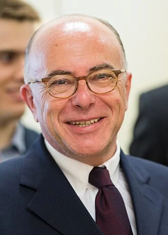 Bernard Cazeneuve height profile photo
