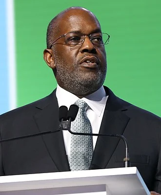 Bernard Tyson height profile photo