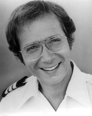 Bernie Kopell height profile photo