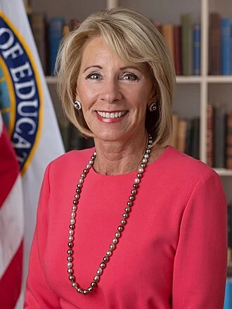 Betsy DeVos height profile photo