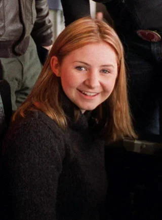 Beverley Mitchell height profile photo