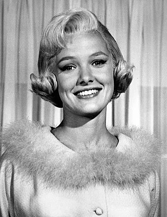 Beverley Owen height profile photo