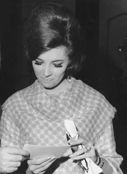 Beverly Adams height profile photo