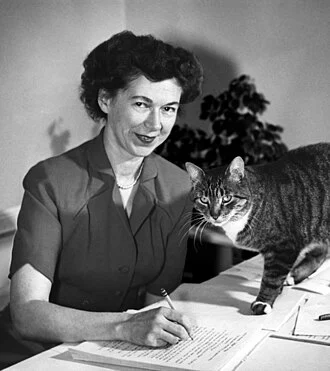 Beverly Cleary height profile photo