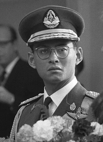 Bhumibol Adulyadej height profile photo