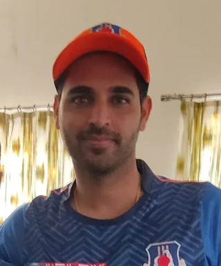 Bhuvneshwar Kumar height profile photo