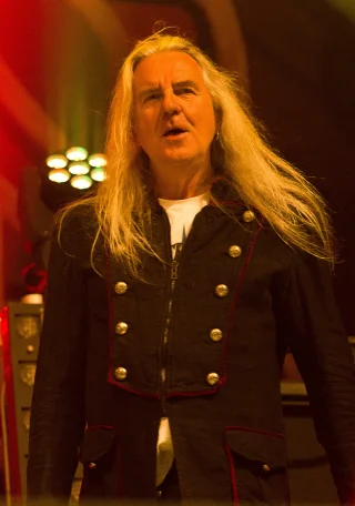 Biff Byford height profile photo