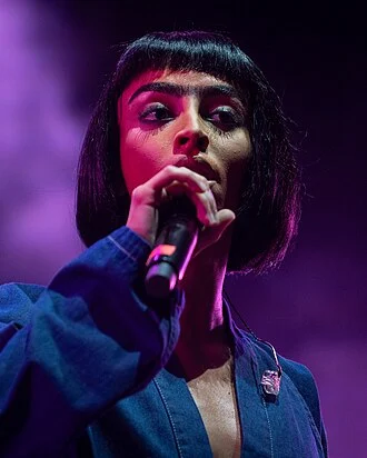 Bilal Hassani height profile photo