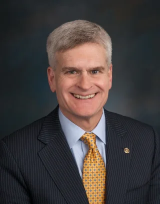 Bill Cassidy height profile photo
