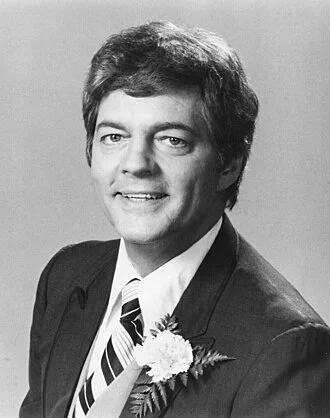 Bill Hayes (actor) height profile photo