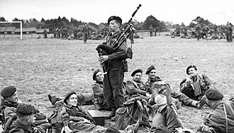 Bill Millin height profile photo