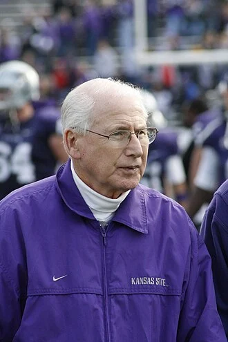 Bill Snyder height profile photo