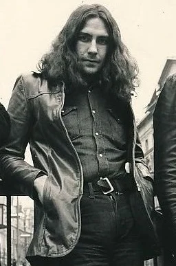 Bill Ward (musician) height profile photo